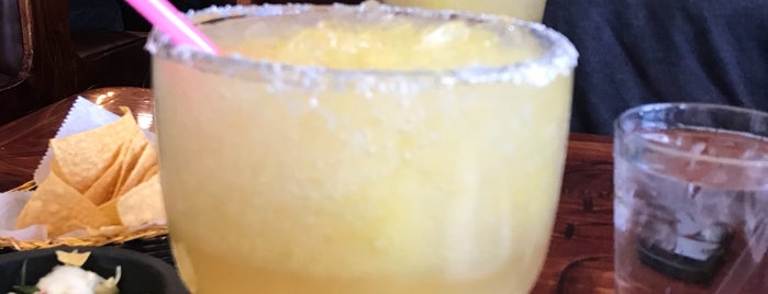 Tequila's is one of Locais curtidos por Steve.