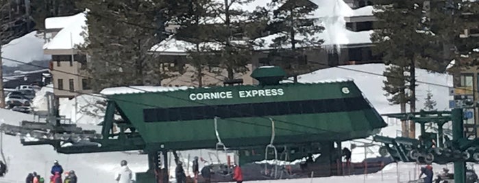 Cornice Express Lift #6 is one of Lieux qui ont plu à Vihang.