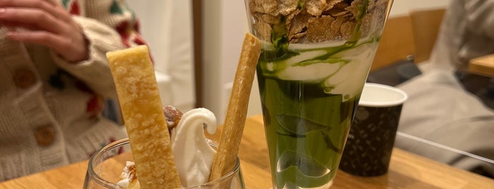 nana's green tea is one of カフェ5.