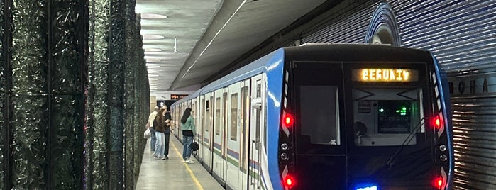 Kosmonavtlar bekati / Kosmonavtlar Station is one of 2号線ウズベキスタン線（11駅）Oʻzbekiston Line.