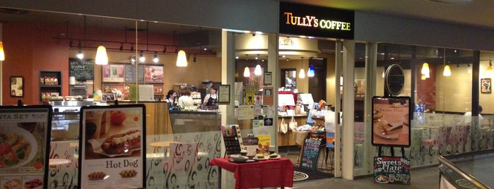 Tully's Coffee is one of Favolite Cafe.
