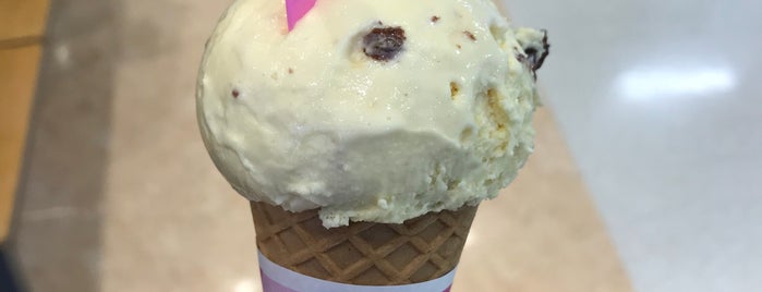 サーティワンアイスクリーム is one of Yusukeさんのお気に入りスポット.