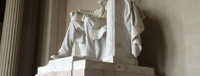 Lincoln Memorial is one of Locais curtidos por c.