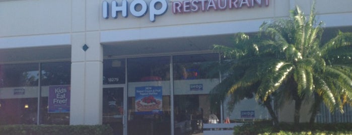 IHOP is one of Adolfoさんのお気に入りスポット.