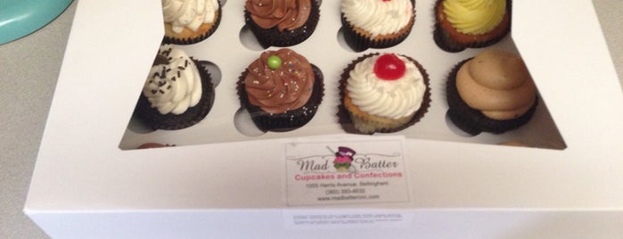 Mad Batter Cupcakes and Confections is one of Orte, die Dan gefallen.