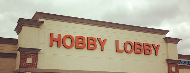 Hobby Lobby is one of Locais curtidos por Brian.