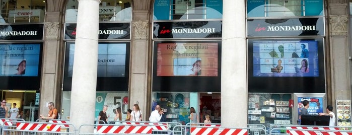 Mondadori Multicenter is one of Digital Signage Milan Trophy.