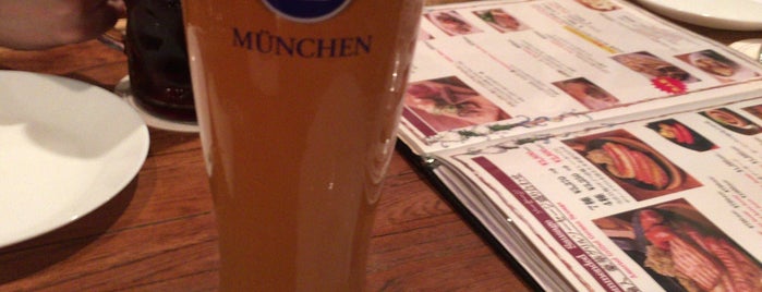 Zum BIERHOF is one of 新宿ご飯.