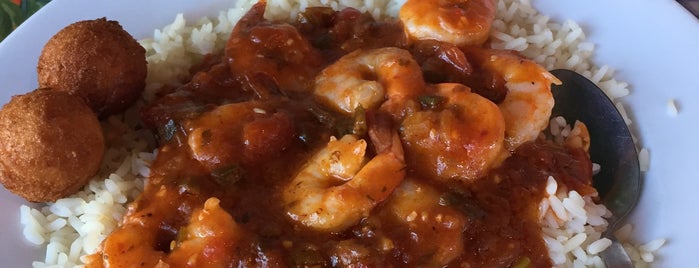 MacElwee's Seafood House is one of Things to do on Tybee.