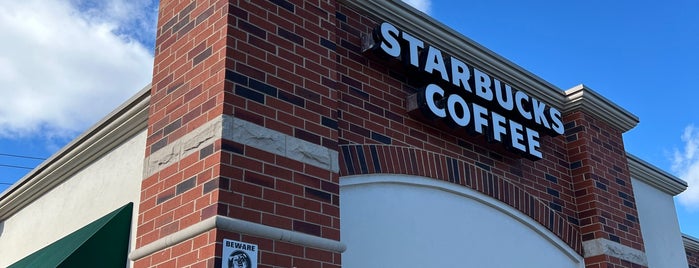 Starbucks is one of The 15 Best Coffee Shops in Chicago.