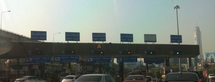 Din Daeng Toll Plaza is one of Traffic-Thailand.