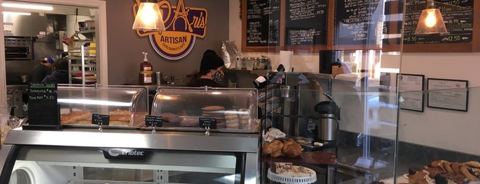 Le Paris Artisan & Gourmet Cafe is one of Napa Sonoma.