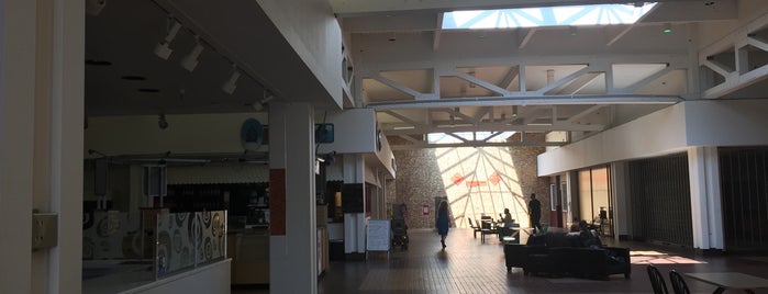 Roseburg Valley Mall is one of Best of Roseburg.