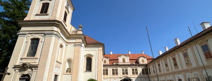Zámek Loučeň is one of český ráj a široké okolí.