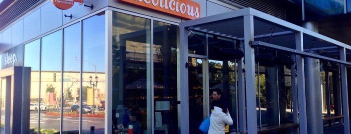 Tacolicious is one of Jacqueline 님이 좋아한 장소.