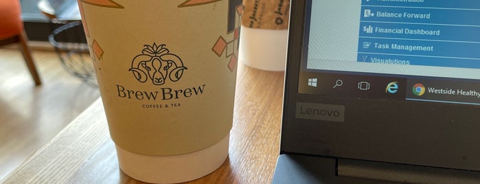 Brew Brew Coffee and Tea is one of Locais salvos de Stacy.