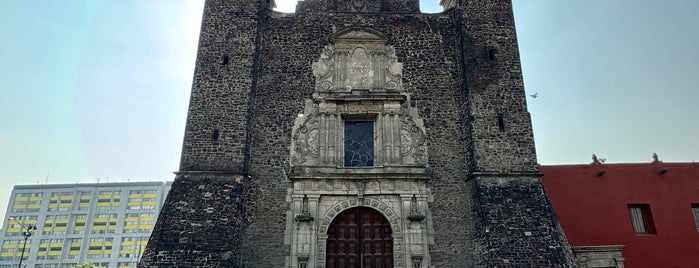 Iglesia Santiago Tlatelolco is one of Monumentos!.