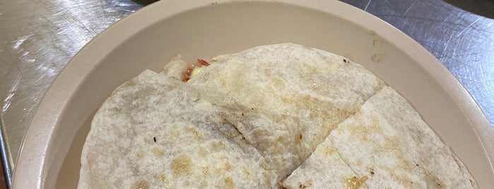 Taquería El Charquito is one of Tacos.