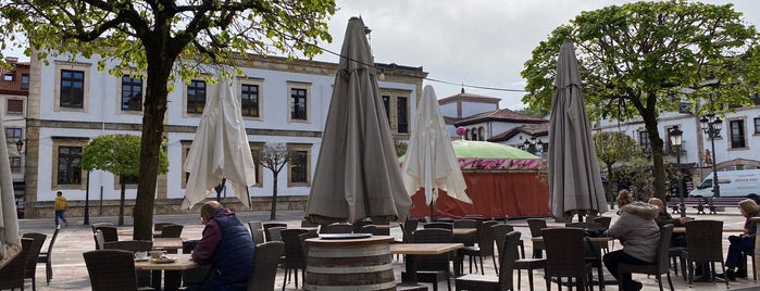 Restaurante Los Arcos is one of Asturias.