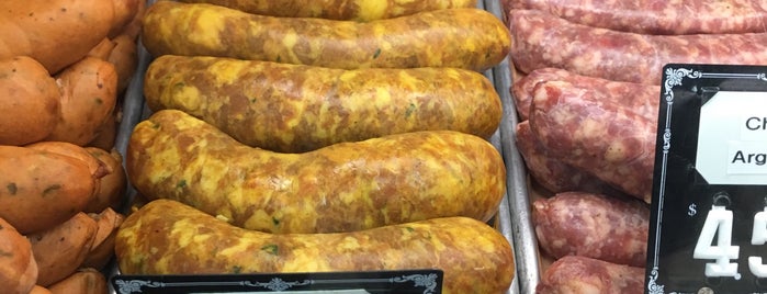 Las Americas Meat Market is one of Queens Spots.