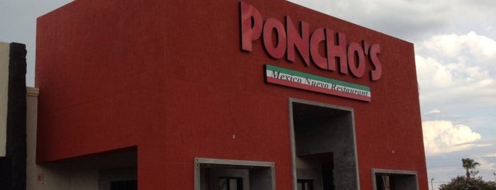 Ponchos Mexican Restaurant is one of miroslaba 님이 좋아한 장소.