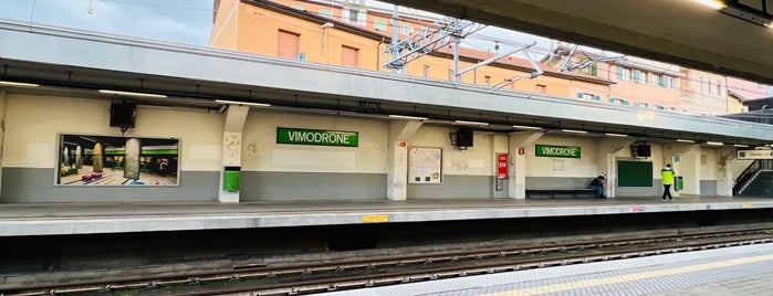 Metro Vimodrone (M2) is one of The City.