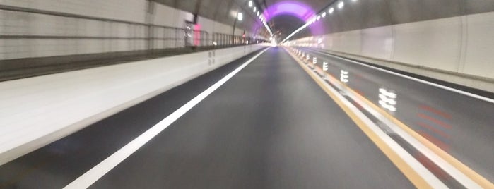 葛沢トンネル is one of Tempat yang Disukai Minami.