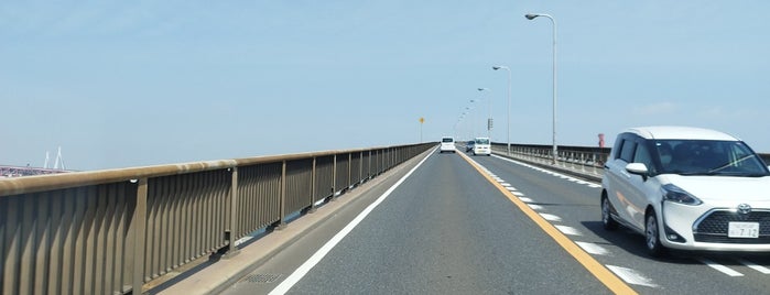 なみはや大橋 is one of うまれ浪花の 八百八橋.