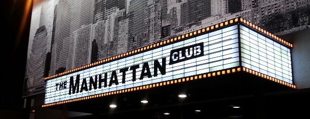 The Manhattan club is one of Orte, die Roman gefallen.