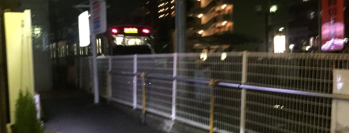 生田1号踏切 is one of 生田駅 | おきゃくやマップ.