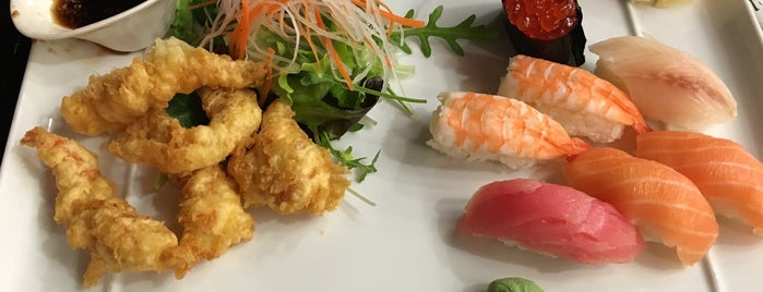 Leroy Sushi is one of Balázsさんのお気に入りスポット.