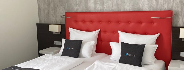 Novum Select Hotel Berlin The Wall is one of The 15 Best Places for Clean Rooms in Berlin.