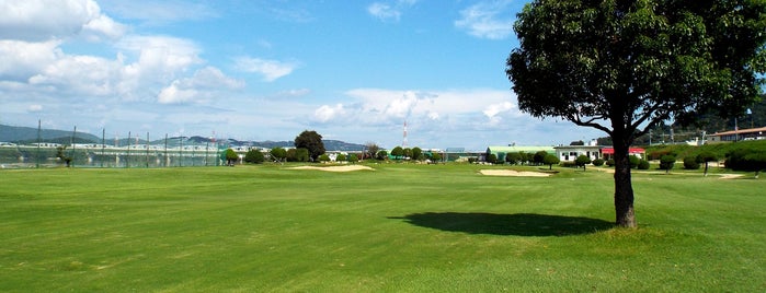 Okayama Kasumibashi Golf Club is one of 河川敷ゴルフ.