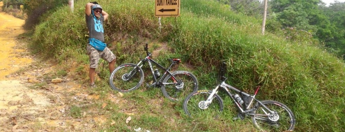 Downhill Bukit Ramli is one of สถานที่ที่บันทึกไว้ของ ꌅꁲꉣꂑꌚꁴꁲ꒒.