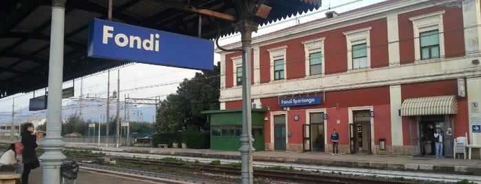 Stazione Fondi-Sperlonga is one of gibutino 님이 저장한 장소.