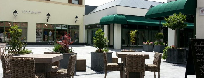 McArthurGlen Designer Outlet is one of Fabrikverkauf & Outlets (Factory Outlets) DE.