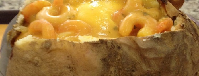 Baked Potato is one of Cotidiano.