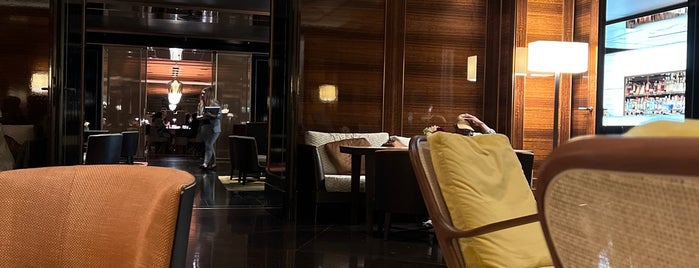 Bvlgari Bar & Lounge is one of S-JetSetter's Saved Places.