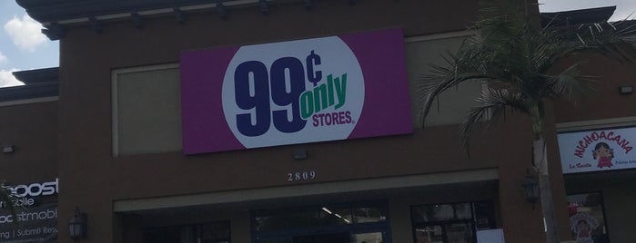 99 Cents Only Stores is one of Locais curtidos por Oscar.
