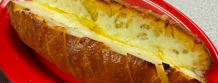 Fletcher's Pizza is one of The 15 Best Places for Garlic Bread in Nashville.