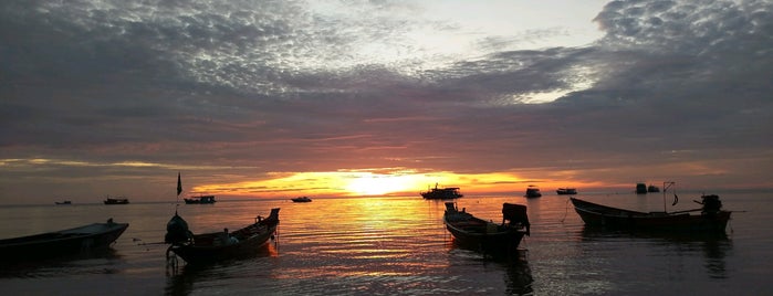 Sairee Beach is one of Thailandia.