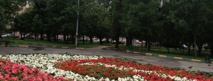 Грохольский сквер is one of Anastasia : понравившиеся места.