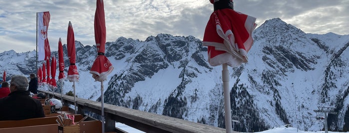 Ahornhütte is one of Ski resorts visited.