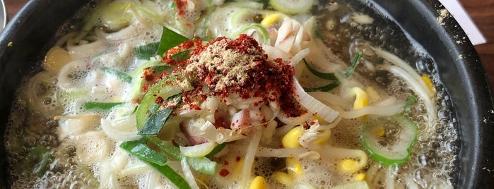 비사벌 전주콩나물국밥 is one of Korean foods.