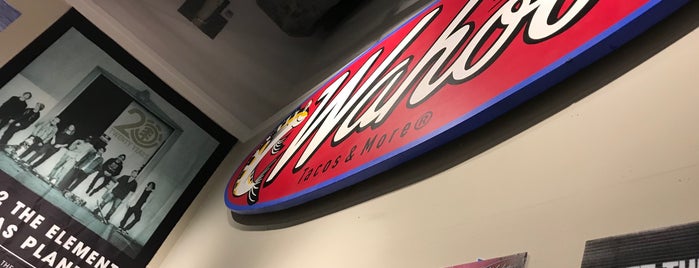 Wahoo's Tacos & More is one of fujiさんの保存済みスポット.