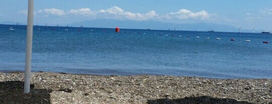 Yıldız Otel Beach is one of Lieux qui ont plu à Oguz.