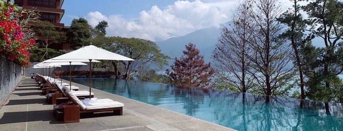 The Lalu Hotel - Lake View Restaurant is one of Gさんのお気に入りスポット.
