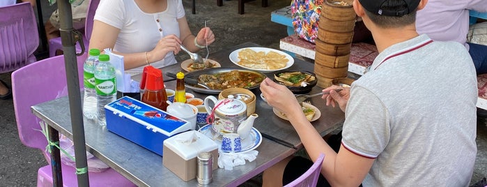 Cook Chai Dim Sum is one of Hat Yai.