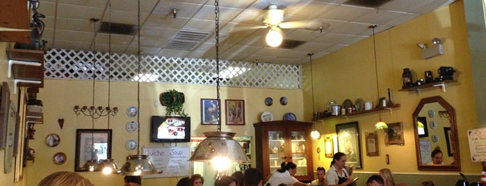 Brunchery Restaurant is one of Orte, die Monica gefallen.