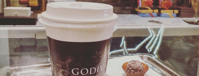 Godiva is one of Ba6aLeE'nin Beğendiği Mekanlar.